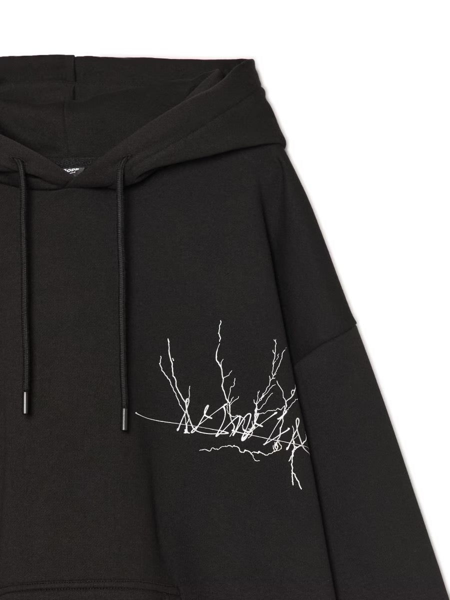 Черен суитшърт с качулка и принт